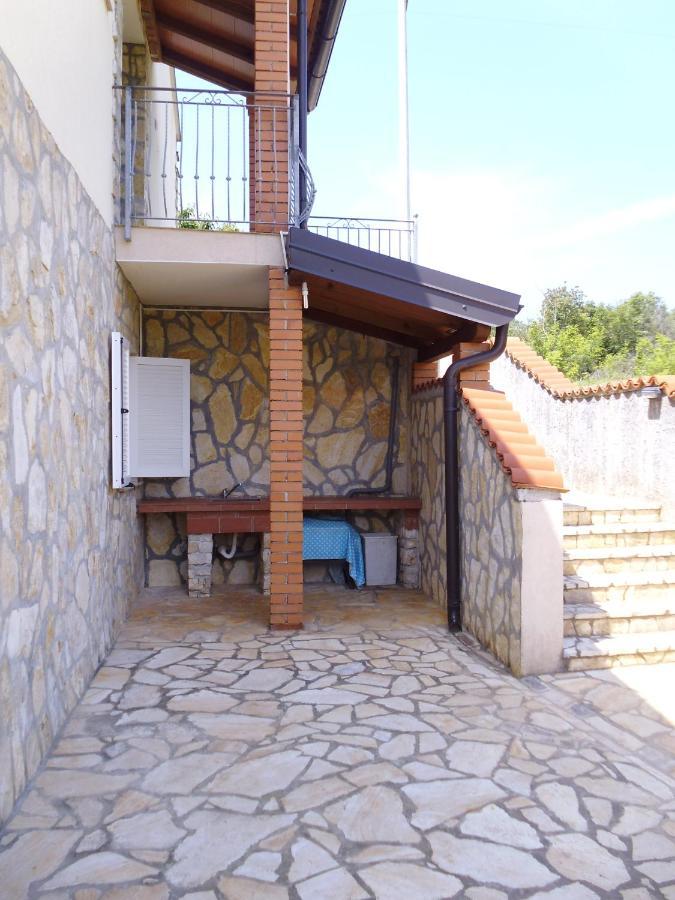 Apartmán Sem Tar-Vabriga Exteriér fotografie